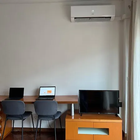 Your New Super Located T2 Near Av Liberdade Hotel Lissabon